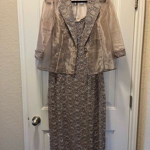 Woman’s sequined evening set